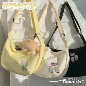 กระเป๋าสะพายข้างสีล้วนชิคๆสไตล์ญี่ปุ่นสำหรับผู้หญิง INS กระเป๋าทรงเกี๊ยวสไตล์โมริแบบสดใสน่ารักสไตล์เกาหลีสำหรับสาวๆกระเป๋าสะพายไหล่เดียวสไตล์เพรพพี้