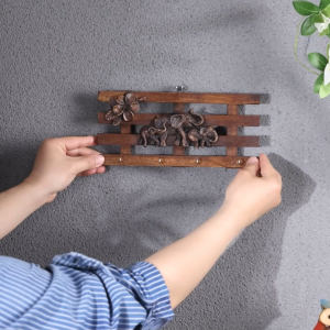 ตะขอกุญแจประตูเข้าบ้านไม้เนื้อแข็งผนังโบราณช้างเครื่องประดับแขวนเสื้อ ตะขอเครื่องประดับขนาดเล็ก ตะขอช้อนครัว