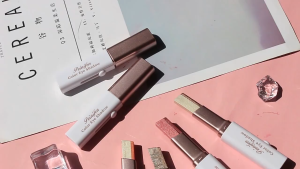 2 In 1 Eyeshadow Stick Pen Pearlescent Glitter Waterproof Eyeshadow Pen Gradient Eyeshadow Stick