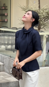 Áo sơ mi kiểu nữ GYOMADE® cổ lá thanh lịch chất liệu chéo gân đứng form dày dặn may 2 lớp | GA072