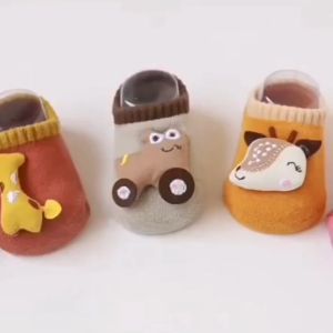 ถุงเท้าเด็กเล็กข้อสั้น ลายผลไม้ตู้ตุ๊กตา 3 Dน่ารัก (ยูโดย 3-12 ปี) ถูกใจเด็กๆชอบ นำเทรนสุดๆ น่ารัก ถุงเท้าข้อสั้นผ้านิ่ม ตู้ตุ๊กตา 3 Dน่ารัก