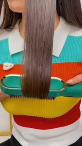 Catokan Sisir Elektrik Multifungsi Anti Kusut dengan Pelurus Rambut & Keriting - Warna Layu Hitam - Bisa Digunakan Di Luar Ruangan