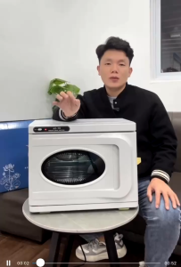 Tủ Hấp Khăn Spa Tủ Tiệt Trùng ( Có Đèn UV Diệt Khuẩn )