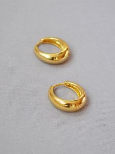 18K Gold Plated Titanium Steel Simple Vintage round Circle Earrings Womens Fashion Jewelry Elegant Minimalist Studs