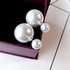 Double-Sided Pearl Ear Cuff Womens Fashionable Matte Anti-Allergy Front And Back Size Difference One Two-Way Wear Earring