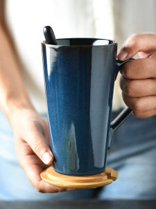 Couples Trend Creative Ceramic Mug With Lid and Spoon