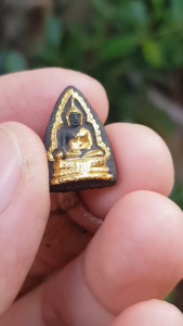 สมเด็จนางพญางิ้วดำ พิมพ์แก้วสารพัดนึก วัดใหม่บ้านดอน จ.นครราชสีมา ปี2536 (รุ่นเสาร์ห้า) องค์ที่2