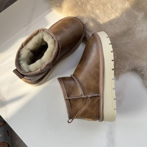 Waterproof Anti-slip Thick Bottom White Snow Boots Womens New 2025 Winter Fur Leather Integrated Fleece Lined Thickened Northeast Short Boots