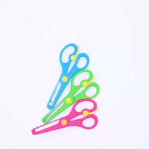 Gunting Kertas Anak Mini Lucu 13cm Ujung Tumpul Dengan Pengaman