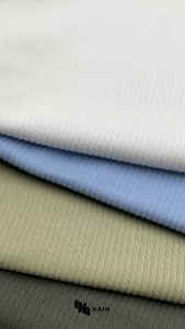 Kain Rollan Caramel Knit 1 rol ± 26 kg