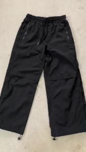 Nhập LAZFASHION88 giảm 20% đơn 149k - Quần Dù Ống Rộng DAPPERANDMORE 2 Lớp Side Zipper Open Nylon Pants Phối 2 Zip Bên Hông Kèm Dây Rút Ống - Black