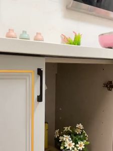 Magnet Penahan Pintu Lemari 1Set Magnetic Door Closer Kunci Pengaman Penutup Laci HM1034