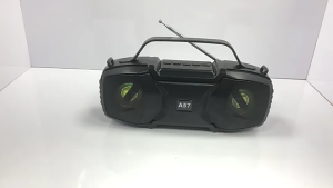 商品标题 Pembesar Suara Bluetooth Lampu RGB Dengan Pemegang Telefon - 七彩灯光蓝牙音箱手机支架 - RGB Bluetooth Speaker With Phone Stand