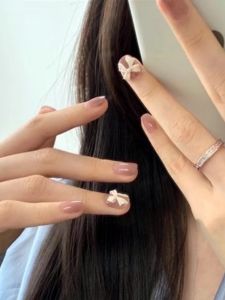 French Pure Desire Nude Butterfly Knot Short Wear False Nails New Year White Enhancing Nail Patches Finished Product