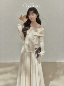 OUYANGXI | Áo Sweater Dáng Một Vai 3D Hoa Văn