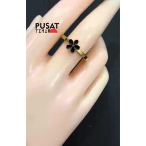 Cincin Titanium Clover Tangkai 5 Model Simple Elegan Flowers Cantik Kekinian | PUSAT TIMUR  CT2