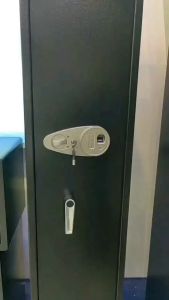 ตู้เซฟเก็บปืนยาว ตู้เก็บปืนยาว ปืนสั้น ระบบสแกนนิ้วมือ เก็บ7กระบอก น้ำหนัก38kg สูง145cm ส่งจากไทย