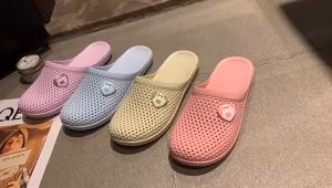 READY STOCK ELynA Women Flat Shoes Closed Toe Slippers Women Jelly Shoes Women Soft Non Slip Sandal Fashion 2024 Selipar Wanita Baru Kasut Perempuan Kasut Wanita