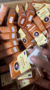 สเปรย์ประคบเย็นสำหรับบริเวณหัวเข่าและส้นเท้า APGMA ปริมาณ 30ML.