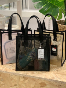 กระเป๋าถือ Hello Kitty ผ้าตาข่าย กระเป๋าเครื่องสำอางความจุขนาดใหญ่ กระเป๋าใส่ของสำหรับผู้หญิง ระบายอากาศได้ดี กระเป๋าใส่เครื่องสำอางสำหรับใช้ในชีวิตประจำวัน