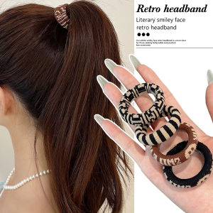 4ชิ้นยางรัดศีรษะห่วงมัดผมที่รัดผมสีดำแถบยางรัดผมหนายืดหยุ่นสูงไร้รอยต่อเครื่องประดับผมหวานๆแฟชั่นวินเทจ