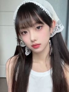 Gaya Aesthetic Raw Lace Syal Korea Jilbab untuk Gaya Anda