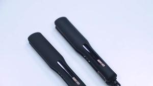 จัดส่งจากจีน [2025] ผลิตภัณฑ์ใหม่รองรับการสั่งทำชุดเล็ก 100 ไดร์เป่าผมไอออนลบ LCD ที่หนีบผมตรงและม้วนผมจอ LCD 317