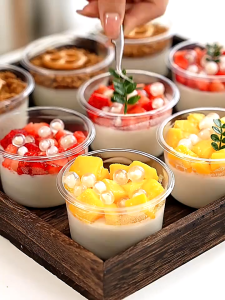 【Buy 100 get 100】Dessert Cup With Lid Ice Cream Disposable Cup Transparent Plastic Cups Dessert Clear Mini Pudding Cups – Plastic Dessert Containers with Lids for Parties & Catering Disposable Dessert Cup with Lid for Ice Cream Pudding Mousse and Cake
