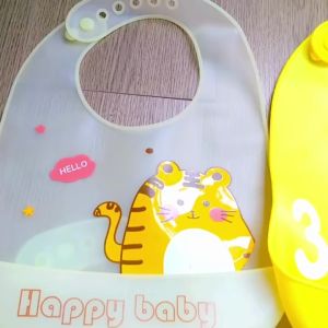 Yếm Silicone Bé Ăn Dặm Chống Thấm Có Họa Tiết Hoạt Hình