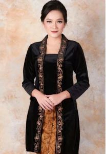 Kebaya bludru kuthubaru tunik bordir corneli kebaya besan pengantin wanita