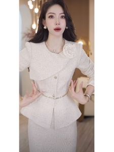 Elegant Long Sleeve Polyester Suit Set for Women in Their 20s And 30s Office Commute Fashion Trendy Young Looking High End Skirt Set