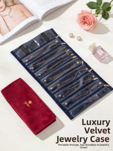 Travel Season | Vintage Luxury Travel Jewelery Organizer Velvet Bag