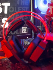 Tai nghe chơi game chống ồn ONIKUMA X20 có micrô đèn RGB Gaming over-ear chụp tai Có sẵn cho PC / Máy tính / Laptop/Điện thoại/Bảo hành 12 tháng