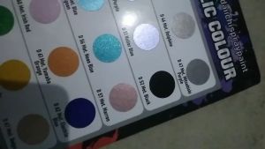 AEROSOL DAIISHI ACRYLIC Cat Semprot METALIC HITAM D52 Produk dari WIN