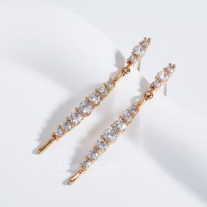 925 Silver Needle Micro-Set Zirconia Simulated Diamond Simple Line Earrings Womens Fashionable Versatile Face-Shaping Studs