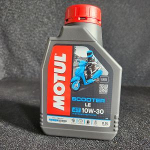 Oli Motul Scooter LE 4T 10-30 08L Oli Mesin Motor MB Metic Universal cod