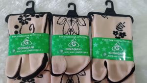 Kaos Kaki Jempol Motif Lusinan Non Kemas/Kemas