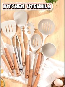 Kitchen Cooking Utensil Set Non-Stick Heat-Resistant with Wooden Handle Minimalist Silicone Bundle of Kitchen Tools