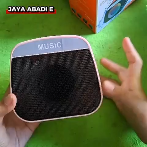 B38 ORI 100% SPEAKER RGB LAMPU DISCO TYPE C USB Mini portabel SPIKER Bluetooth BULAT SPEKER CAS TAHAN LAMA