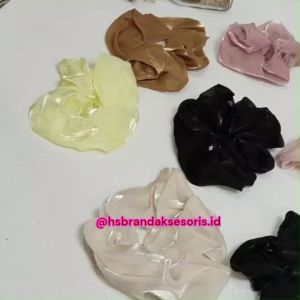 Ikat Rambut Shimmer & Metalic Scrunchie: Panduan Lengkap