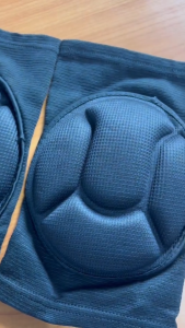 สนับเข่า PRO ผู้รักษาประตูฟุตบอล ฟุตซอล วอเลย์ กันกระเเทก ฟองนํ้า ป้องกันอาการบาดเจ็บ พยุง