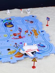 Puzzle Mainan Mobil Rel Edukasi Anak DIY Konstruksi Pemandangan Peta Kota Serbaguna Mobil Rel Dinosaurus Listrik Rakitan Dapat Dilepas 5PCS