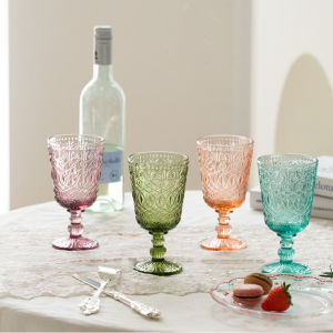 หนาขึ้น แก้วไฮบอลถ้วยพร้อมดอกไม้บรรเทา ดีไซน์ สําหรับน้ําผลไม้และแก้วดื่มไวน์ใช้ในบ้านถ้วยแชมเปญสีแดงองุ่น