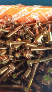 Flange Bolt M6 x 30 KUNING / Baut Blok Mesin M 6 x 30 / Baut Topi Paketan isi 10