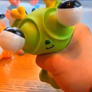 Mainan Pencet Cubit Remas Kreatif Dekompresi Fidget Toys Squeeze /Mainan Anak Squishy Burst Eye Dragon Penghilang Stress