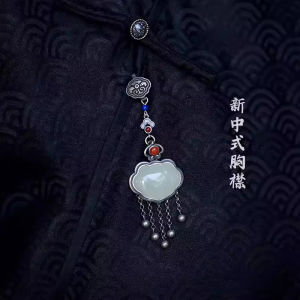 Elegant Chinese Style Tassel Brooch Pin Hanging Decoration Hanfu Cheongsam Embellishment White Jade Lucky Charm Waist Pin