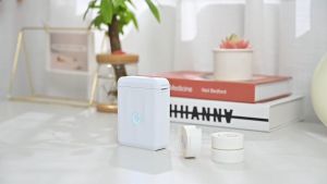 NIIMBOT D110_M เครื่องพิมพ์ความร้อนแบบพกพา Bluetooth Inkless พิมพ์สติกเกอร์ Maker Self-Adhesive Home Label Printer