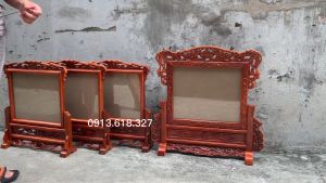 Khung ảnh bàn thờ tứ linh song long không chắn giữa gỗ hương