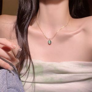 สร้อยคอไททาเนียมรูปตาแมว สร้อยคอโซ่กระดูกไหปลาร้าสำหรับผู้หญิง ดีไซน์หรูหรา ดีไซน์เล็ก ดีไซน์ใหม่ 2025 ของขวัญ