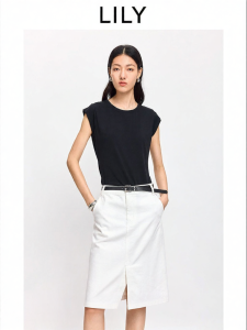 Lily | Áo Thun Cổ Tròn Tay Ngắn Phong Cách Dễ Dàng cho Phụ Nữ Chất liệu Pha